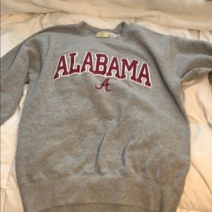 grey crew neck